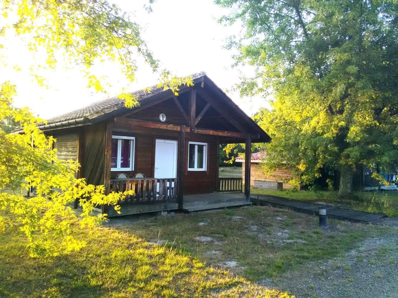 Camping familial les chalets d'Uza Esterno foto